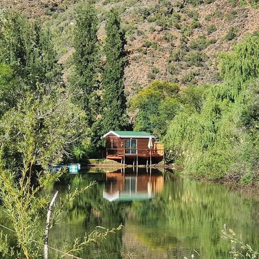 Old Mill Lodge, Seasonal Working Ostrich Farm & Restaurant, Oudtshoorn Exterior foto